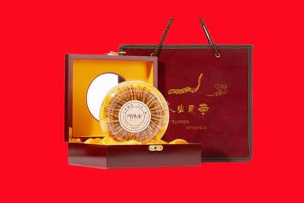 收购资讯:黔西南州望谟回收冬虫夏草是按克吗